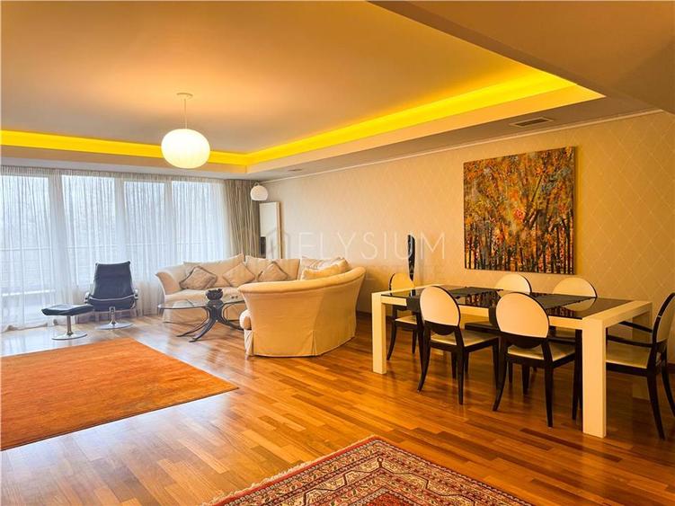 Apartament cu 4 camere decomandat, mobilat în Nordului