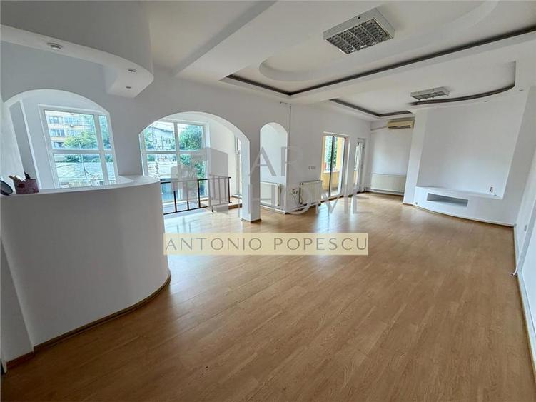 Spațiu comercial, de 532.54998779297 mp, în Ultracentral