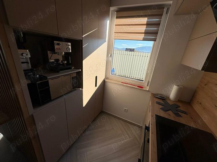 Cvadruplex Casa de Apa 4 dormitoare 2 bai - 4