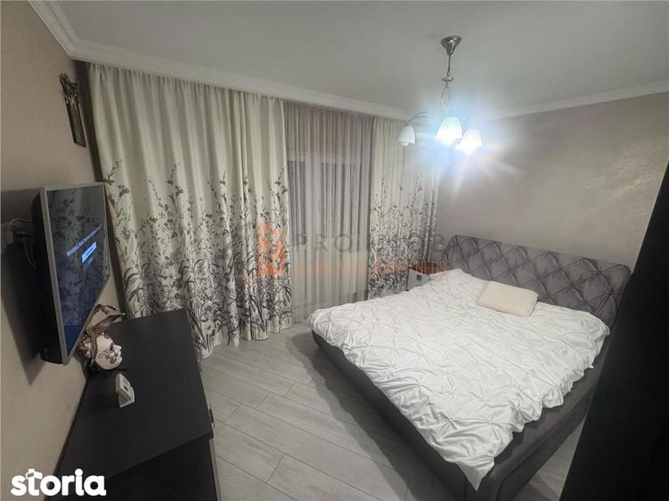 Apartament 3 camere cf 1 decomandat zona Ultracentrala - 8