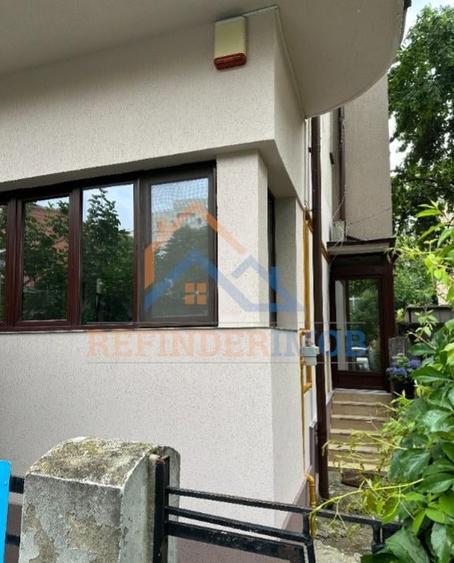 Apartament de vanzare 3 camere zona Tineretului - 12