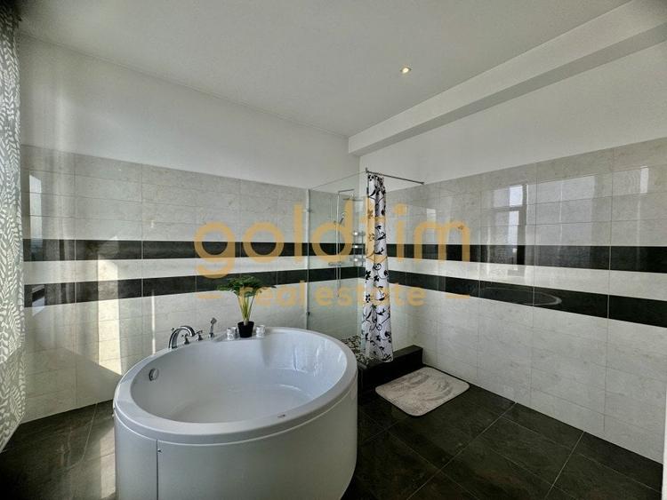 UNC/ PENTHOUSE/ TERASA 370 mp/SUPERB/ PRIVELISTE/INALTIME CAMERE3,5/2 PARCARI - 53