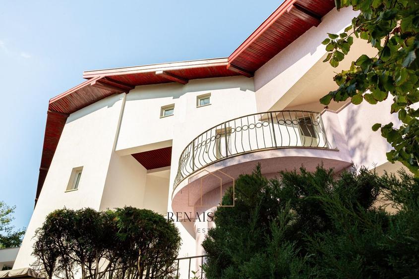 Timisoara - Girocului Vila 12 Camere 4 Bai | 497mp Utili 1373mp Teren - 1