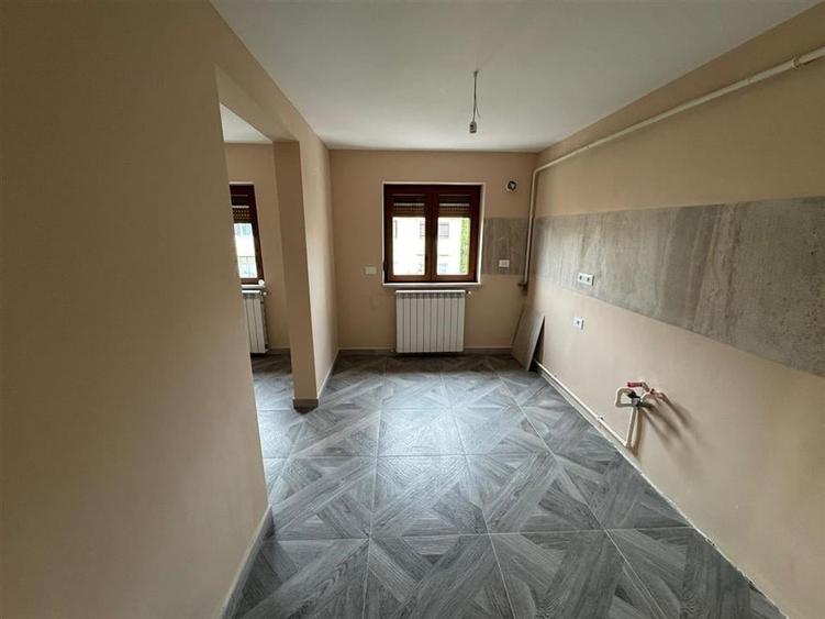 Apartament 3 camere, 72 mp, renovat complet de la A la Z - 1