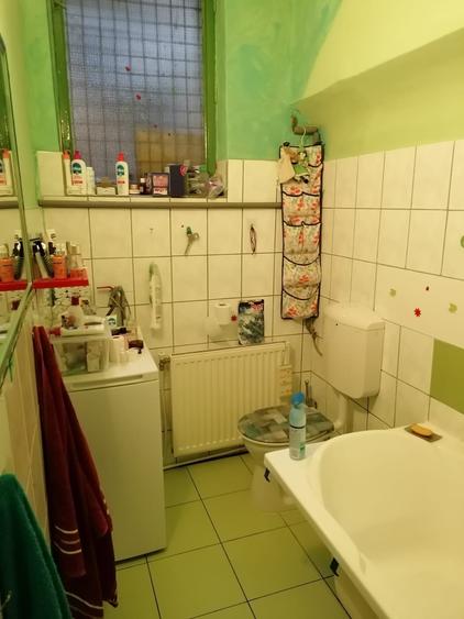 De vanzare, apartament trei camere in casa, pe str Republicii - 6