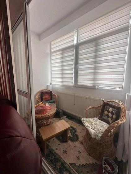 De vanzare apartament cu 3 camere ?i 3 debarale, mobilat ?i utilat 65.000euro - 3