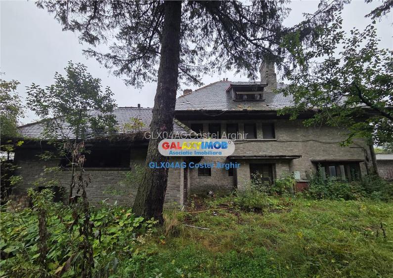 Vindem Vila-Pensiune in Sinaia , teren 6290 mp intravilan CC Vindem Vila-Pensiune in Sinaia , teren 6290 mp intravilan CC