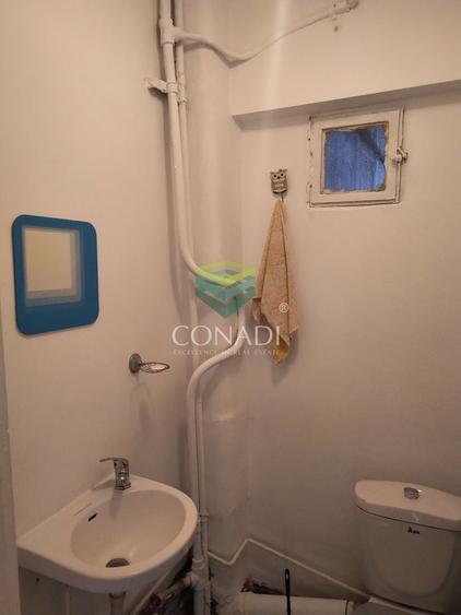 Apartament cu 3 camere decomandat, mobilat în Drumul Taberei