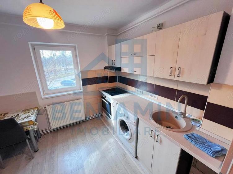 Apartament 2 Camere Decomandat Etaj 1 cu centrala -Tractorul-Mobilat - 3