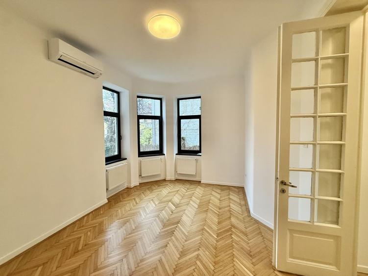 Capitale / Vilă interbelică restaurată - 2