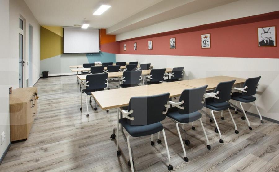 Cladire de birouri, Ultracentral - 12