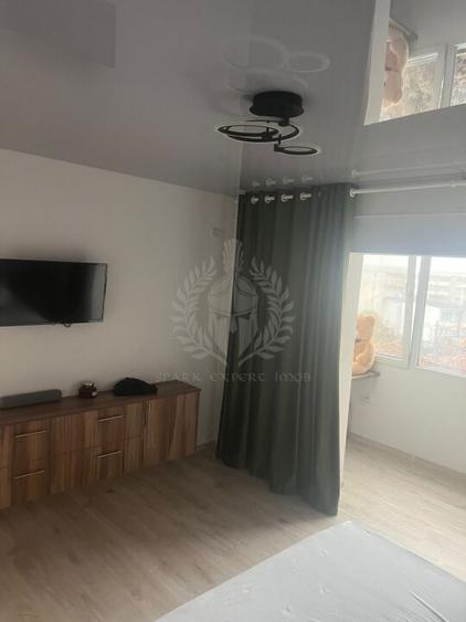 3 CAMERE //DEMOCRATIEI // 2 BAI // BALCON - 7