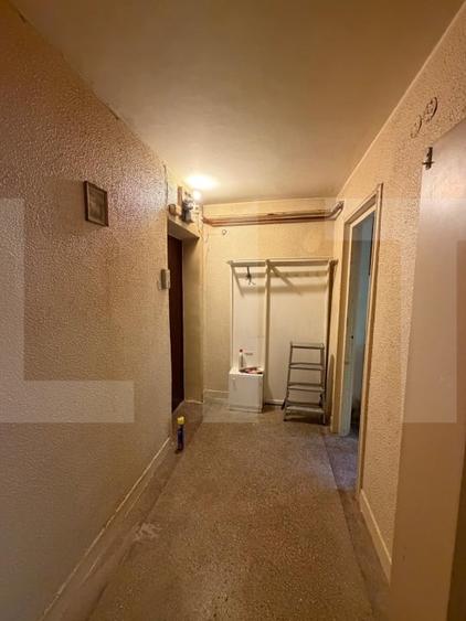 Apartament cu 2 camere semidecomandat, mobilat în Brazda lui Novac