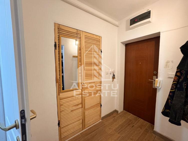 Apartament 2 camere, renovat, etaj 8, panoramica, Stadion - Hunedoara - 13