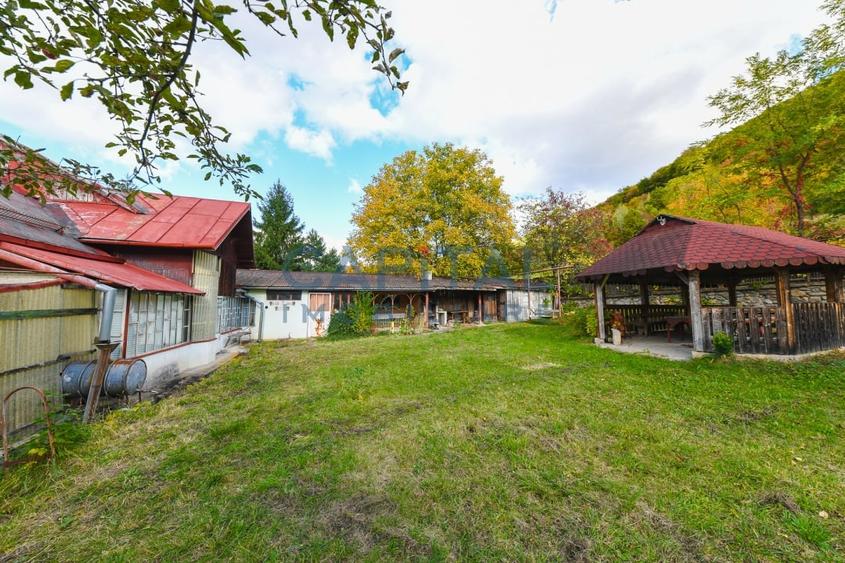 Comision 0! | Casa de vacanta | 12 Camere | Teren 1000 mp | Somesul Rece | - 8