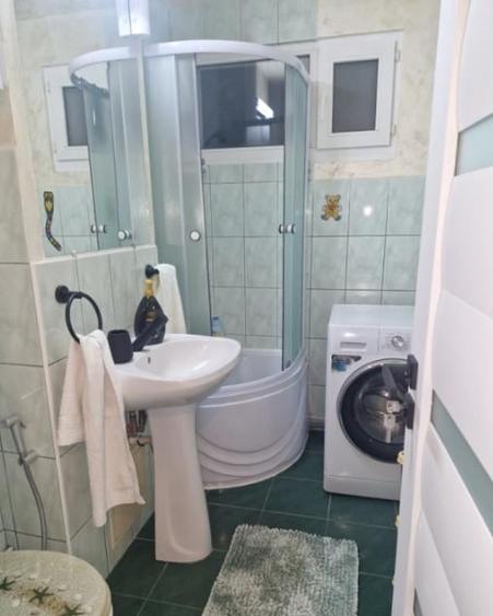 Apartament 3 camere mobilat etaj 2,  Astra - 9