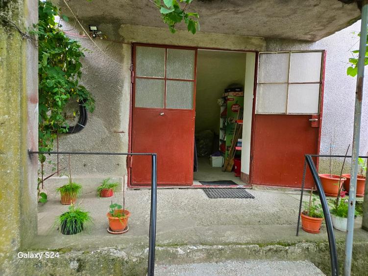 Vând apartament în Remetea Mare - 13