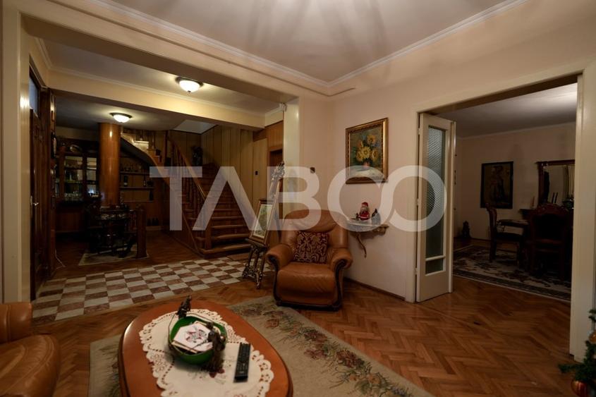 Casa individuala de vanzare cu 5 camere 2 balcoane zona Centrala - 6