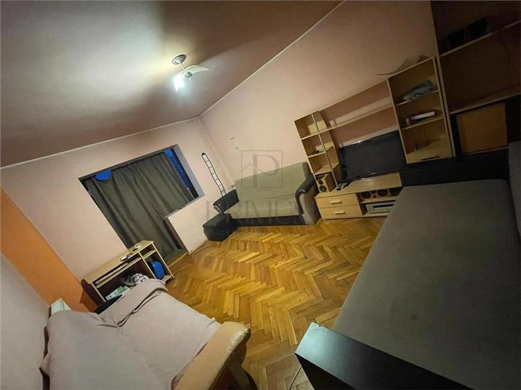 GHE. LAZAR - 3 CAM - 2 BAI - CENTRALA - ETJ.INTERMEDIAR - LIFT -SPATIOS- - 4