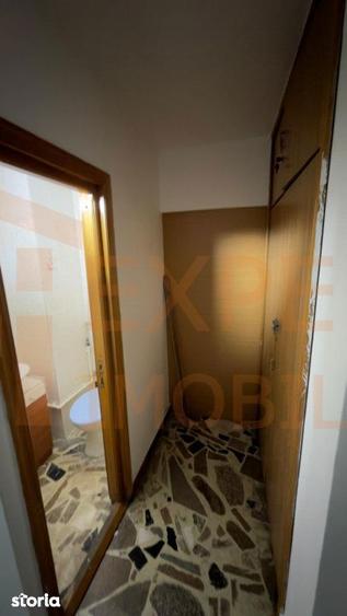 Spatiu comercial situat in zona Inel II - 4