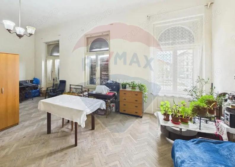 OCAZIE!!! Apartament 3 camere 187 mp Piata Catedralei