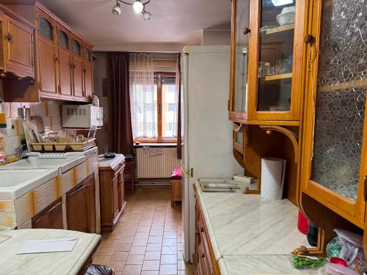 Apartament 4 camere decomandat zona centrala direct proprietar - 13