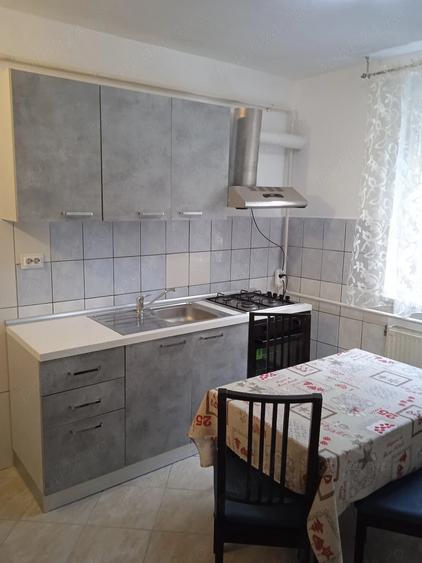 Inchiriez apartament cu 2 camere - 4