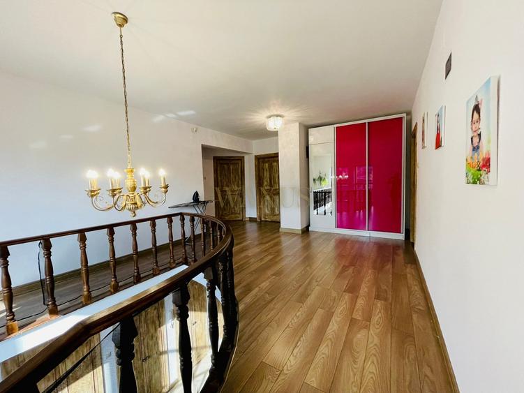 Casă cu 6 camere în Dej, lângă pădure, 800 m de centrul orașului - 2