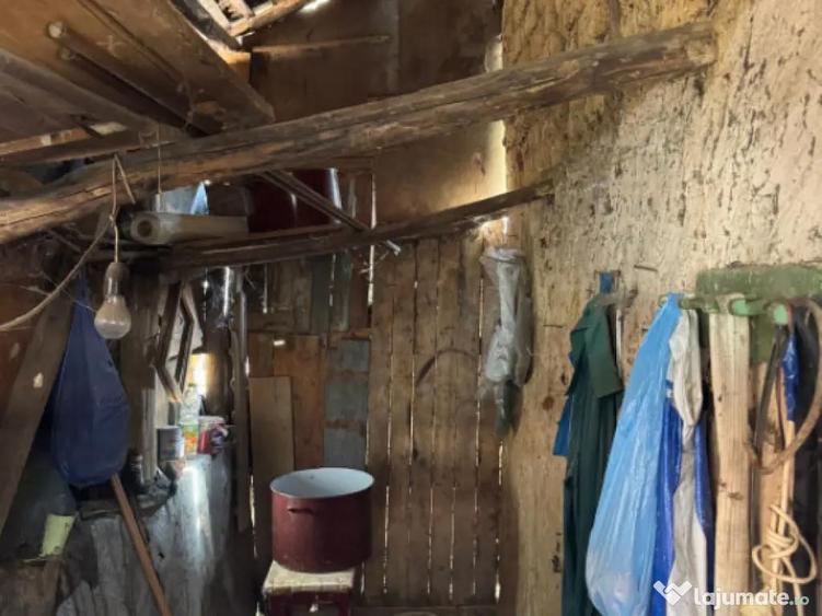 Casa 78 mp, teren 5.8 ari, utilita?i, zona Ferneziu - 7