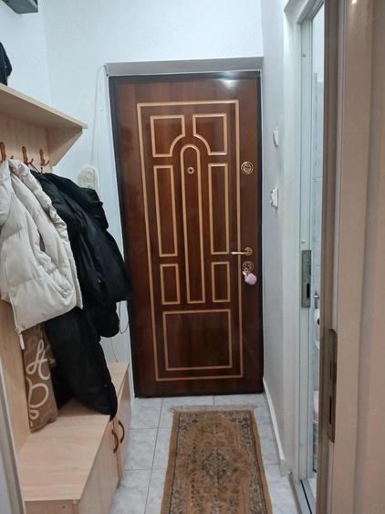 Inchiriez garsoniera confort 1 - 3