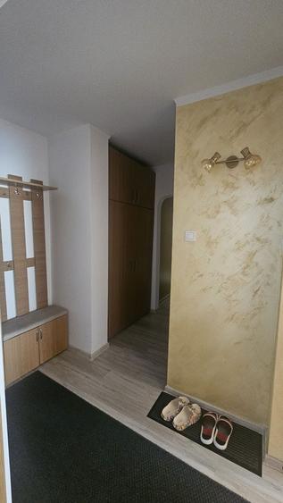 Inchiriez apartament 3 camere - 8