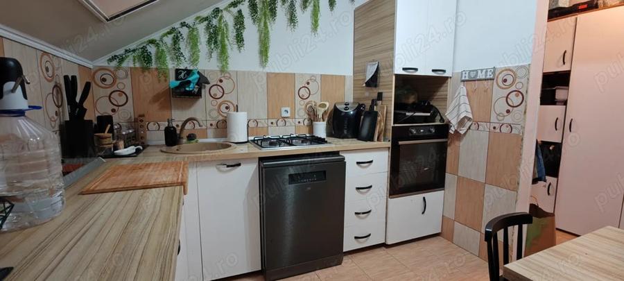 Propietar vand apartament 2 camere - 1