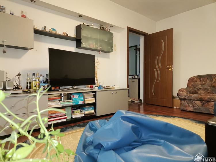 Zona Biomedica, micro 12 - 4