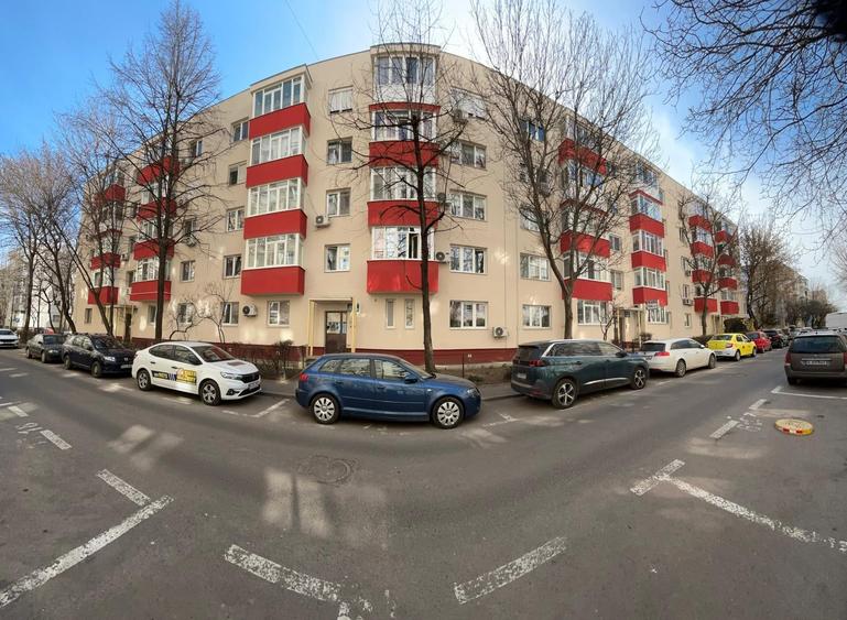 Apartament 3 camere Metrou Aparatorii Patriei - 1