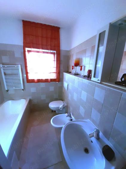 Proprietar, inchiriez apartament modern... - 8