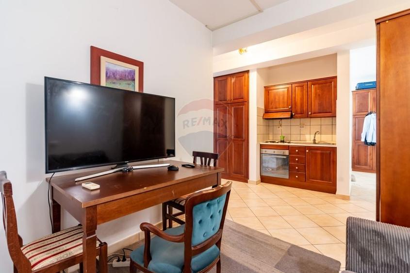 Hotel | Vila vanzare 9 studiouri | Unirii Oitelor 14 INVESTITIE - 10