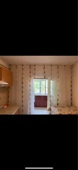 Apartament cu 2 camere, etajul 1/4, zona Nicolina - 5