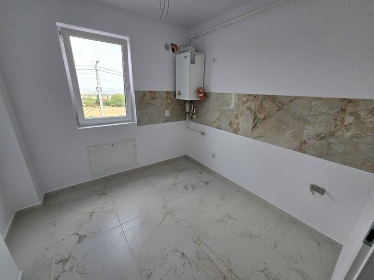 Apartament cu 2 camere ,bloc nou , Miroslava - 3