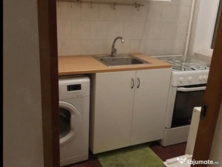 Dristor fix la metrou etaj 8 - 4