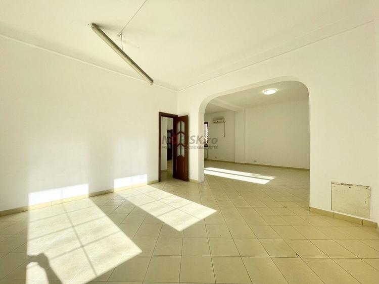 CASA 7 Camere I INCHIRIAZĂ LOCAȚIE STRATEGICAI Ideala Pentru BUSINESS I 303 MP - 4