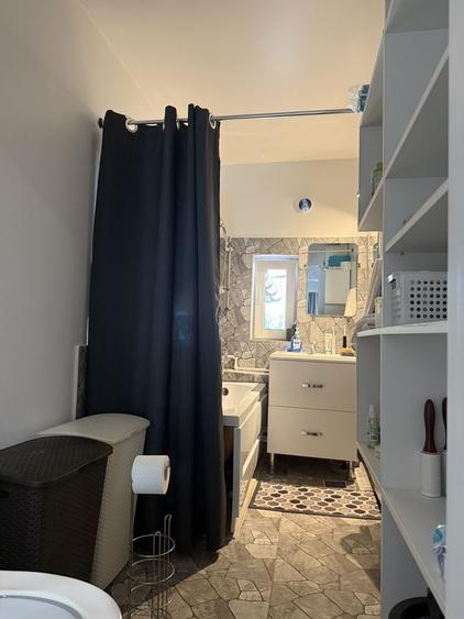 Casa de vanzare in Botosani la 5 minute de mers pe jos de Mall - 3