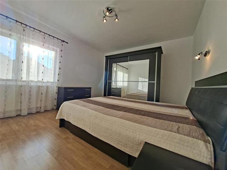 Apartament modern 4 camere 2 balcoane 2 bai garaj Zona Strand - 6