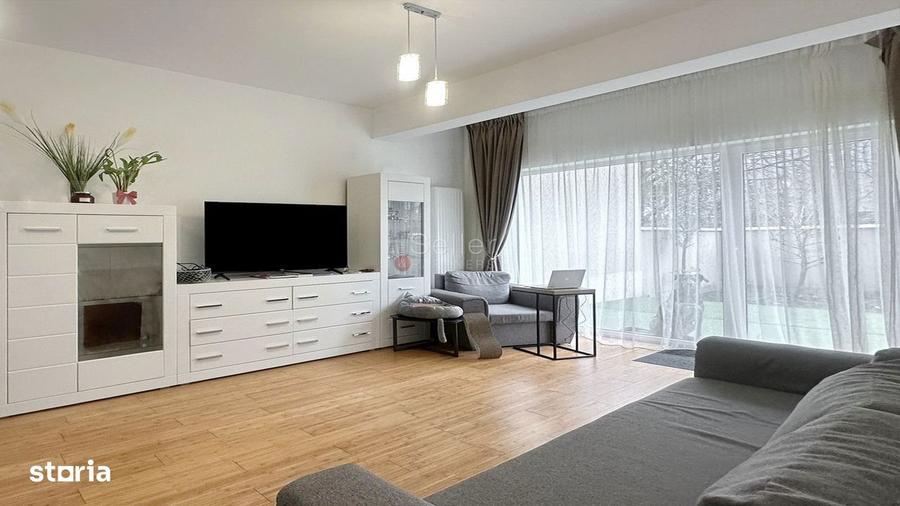 Zona Linistita Terasa Suprafata Generoasa - 3