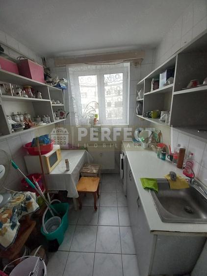 Ap.2 camere ULTRACENTRAL decomandat et.3 pret 72000euro - 7