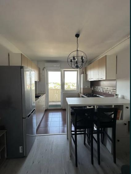 Închiriere apartament 2 camere – 40 mp, Aparatorii Patriei, Sector 4 - 5