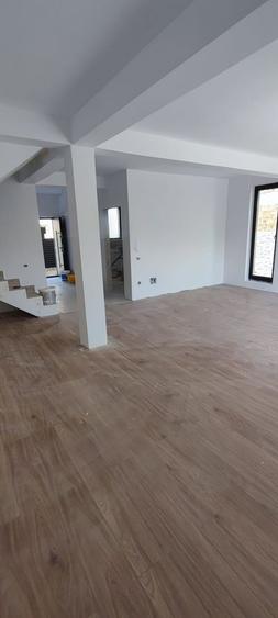 Casa..Vila cu 5 camere de vanzare.......Nord Bragadiru..... - 10