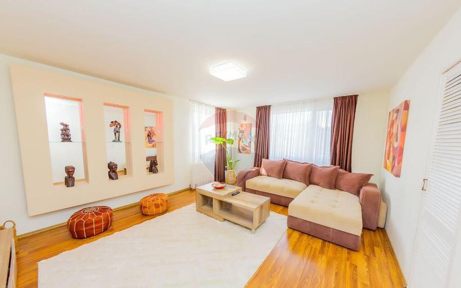 Proprietate reziden?iala de vanzare Strada 9 Mai - 2