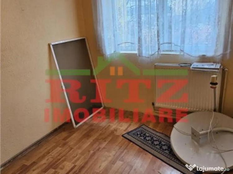 NOU! Ap. 3 cam., et.2, decom., zona Gara! - 2