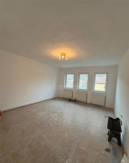 Resita,Ap.2cam, cf.1, Decom. Lunca - 3