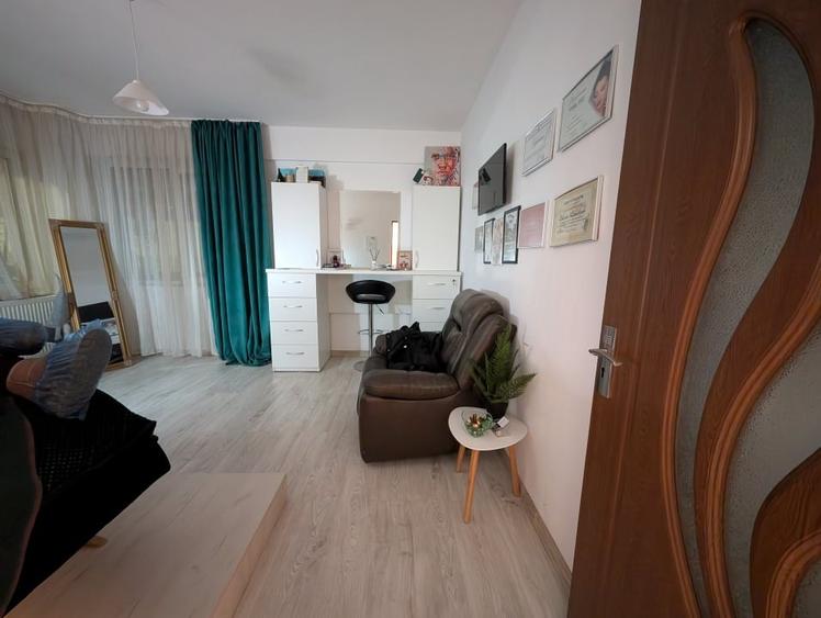 Apartament decomandat Bloc NOU - zona Milcov - 3